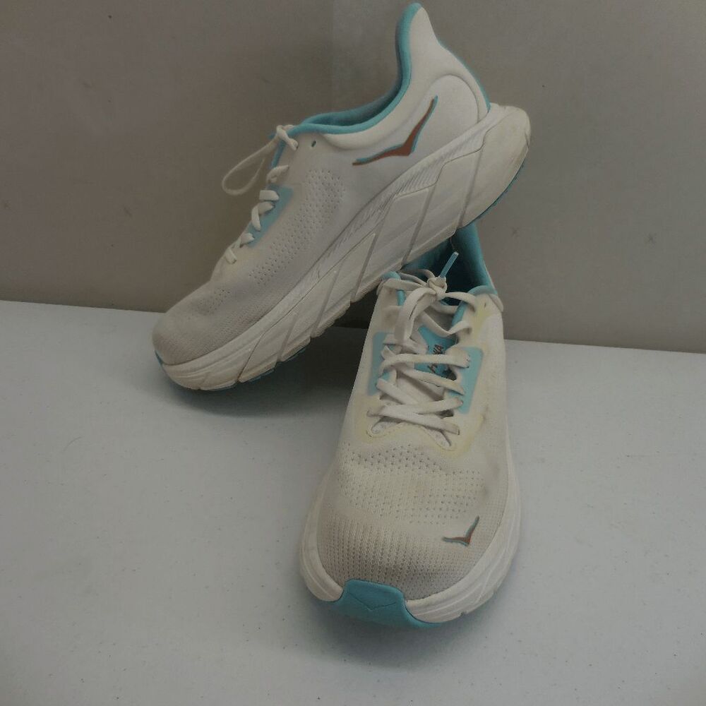 HOKA Arahi 7 Women’s Running Shoes 10.5 D - Frost/Rose Gold 1147890 FTRS